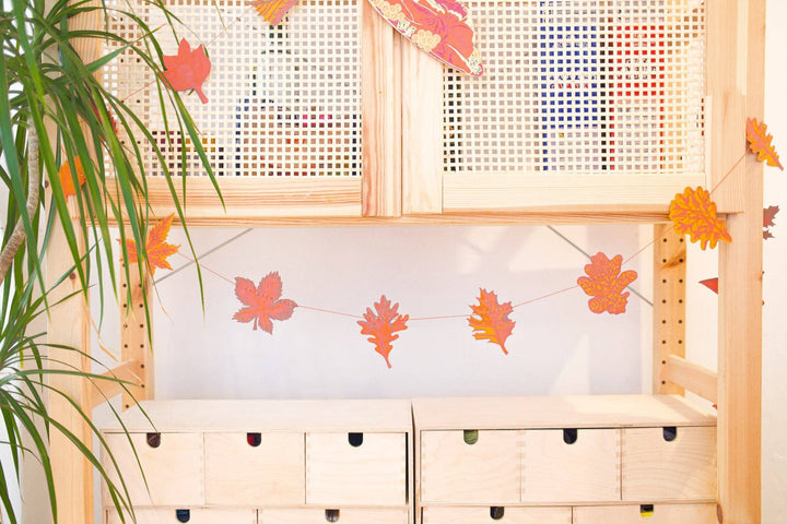 UK/EU: Autumn Leaves Sewn Garland - Violet Elizabeth -
