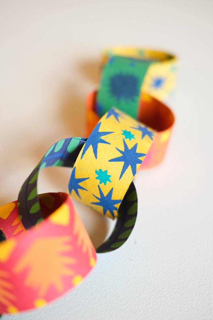 UK/EU: Celebration Paper Chain Kit - Violet Elizabeth -