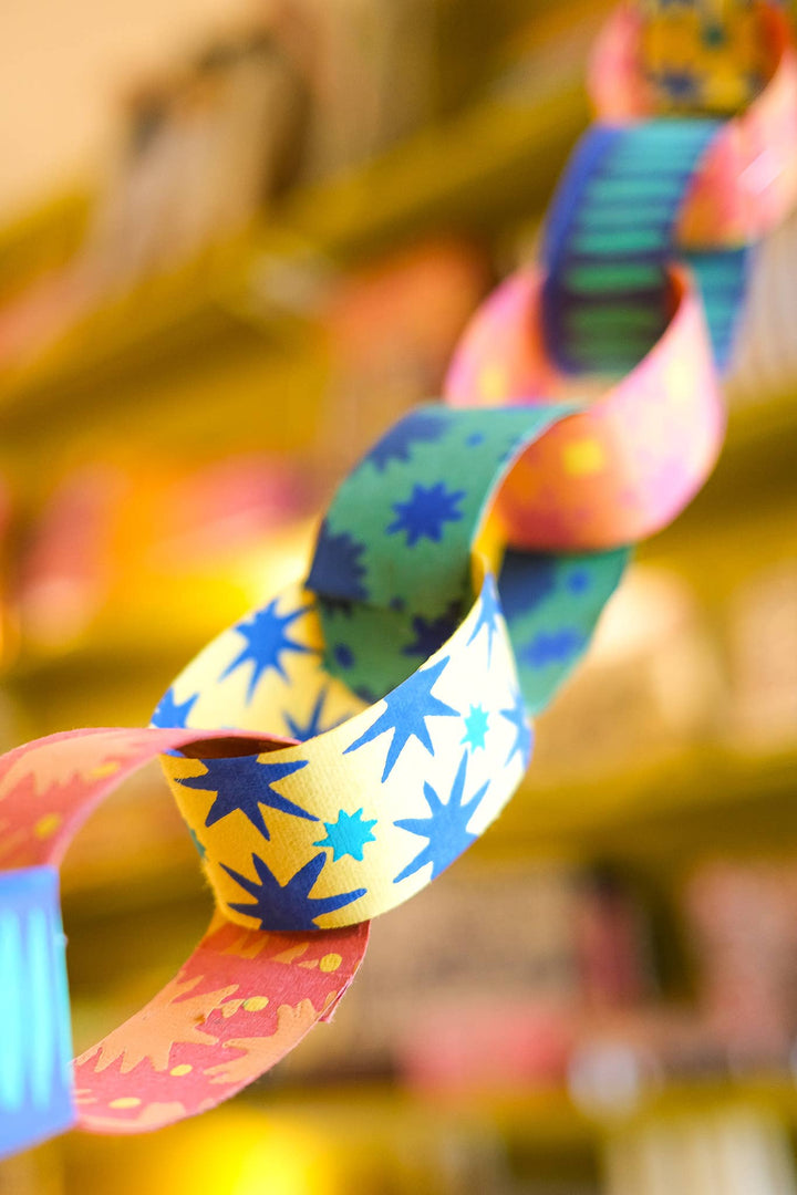 UK/EU: Celebration Paper Chain Kit - Violet Elizabeth -