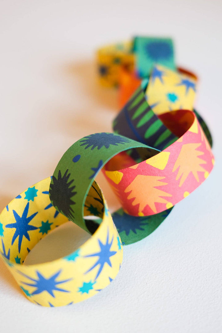 UK/EU: Celebration Paper Chain Kit - Violet Elizabeth -