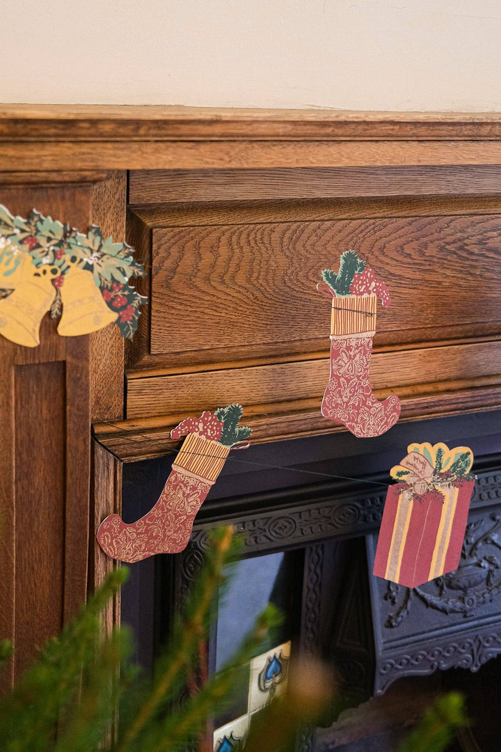 UK/EU: Christmas Sewn Garland - Violet Elizabeth - Christmas Decorations