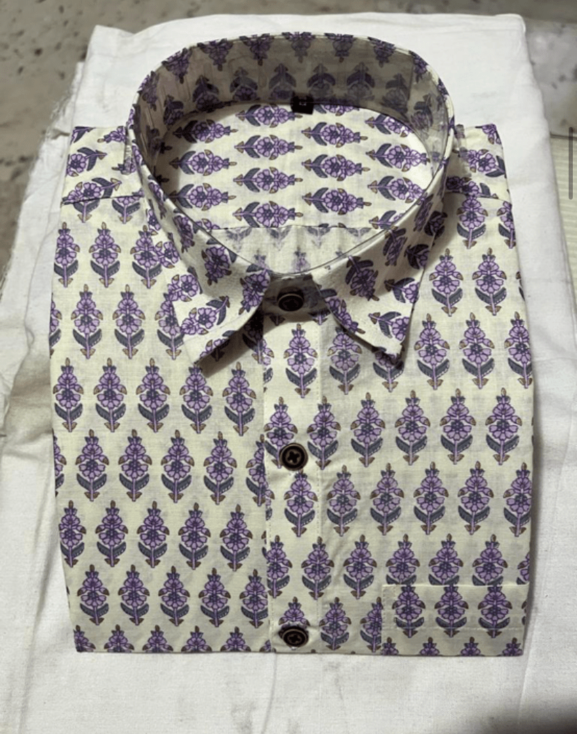 Violet Iris Field - Violet Elizabeth - Clothing