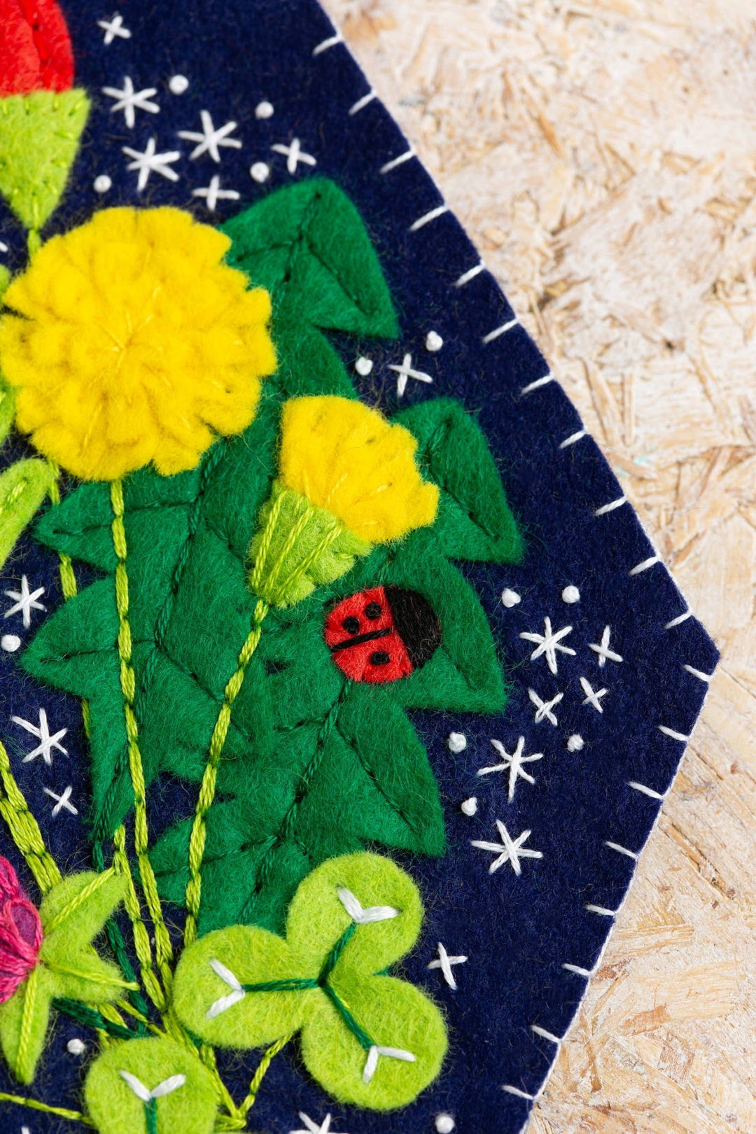 Wildflower Pennant Felt Craft Kit | Complete Craft Kit - Violet Elizabeth - Haberdashery