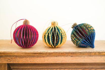 Yellow Bauble Honeycomb - Violet Elizabeth - 