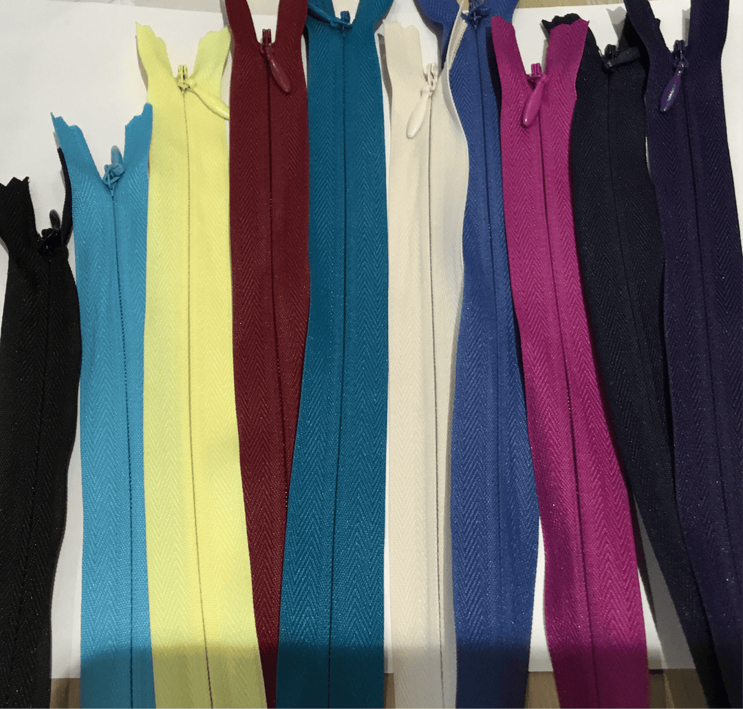 Zips 56cm (22”) invisible - Violet Elizabeth - Haberdashery