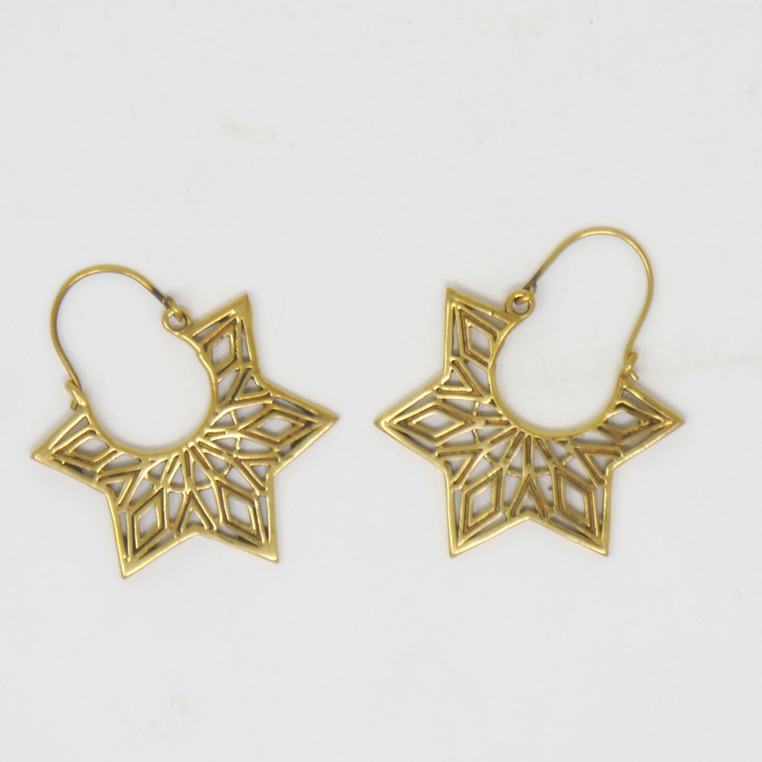 Simple brass star earring - Violet Elizabeth