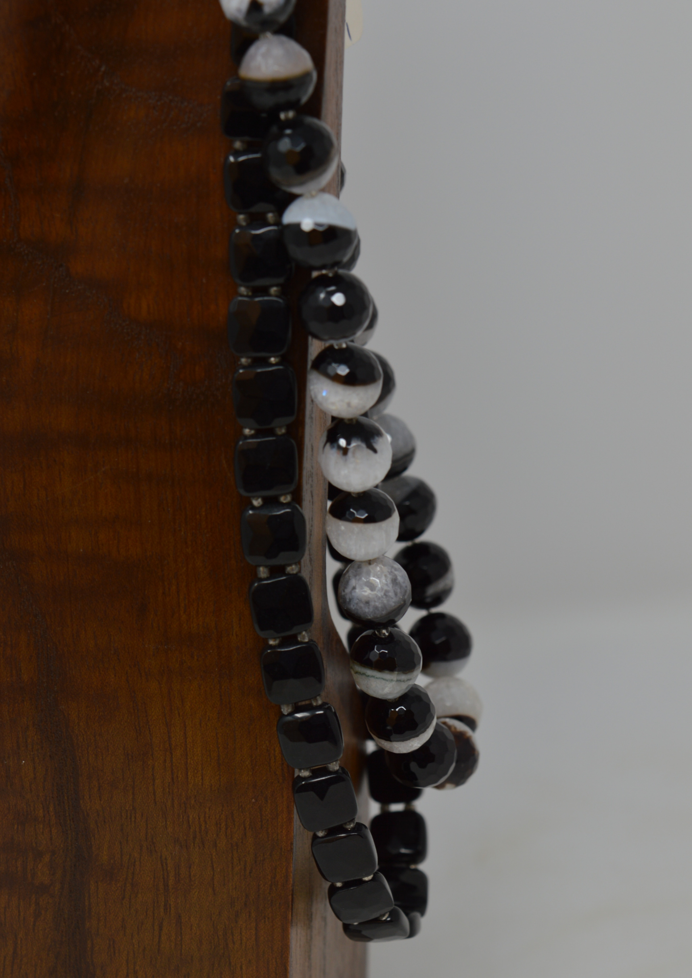 Black & White Agate Necklace - Violet Elizabeth