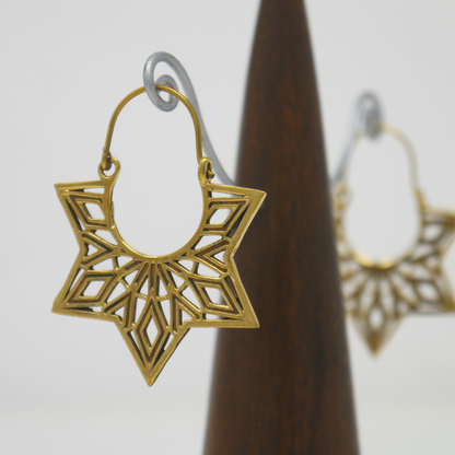Simple brass star earring - Violet Elizabeth