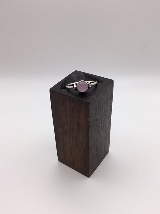 Captivating Stone Ring - Violet Elizabeth - Jewellery