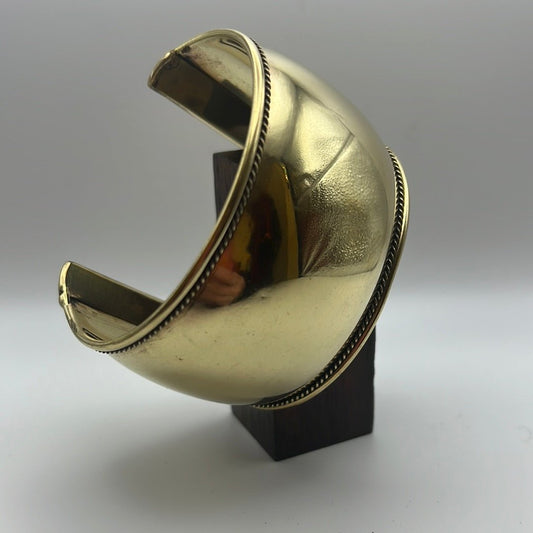 Chunky cuff - Violet Elizabeth - Jewellery