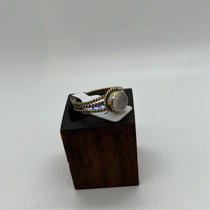 Elvis's quiff Brass Ring: Various Stones - Violet Elizabeth - Jewellery