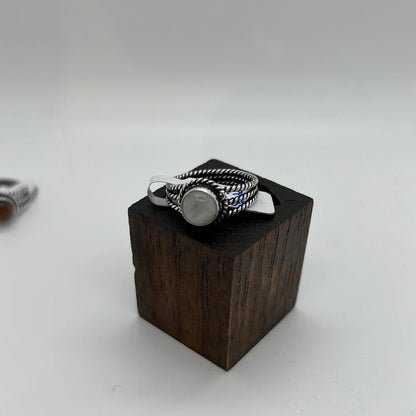 Elvis's quiff Brass Ring: Various Stones - Violet Elizabeth - Jewellery