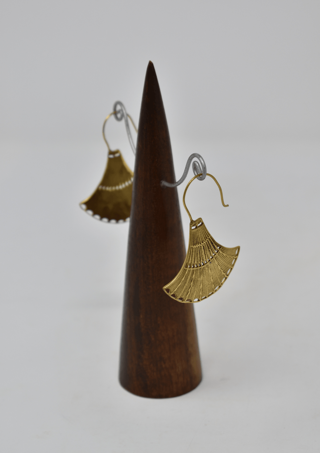 Hippie flare brass earring - Violet Elizabeth - Jewellery