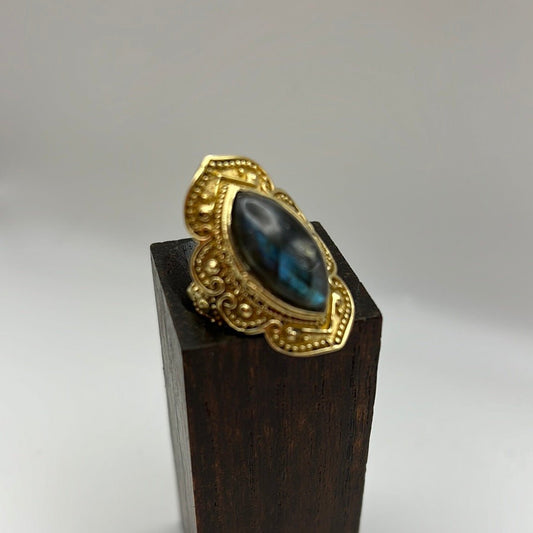 Labradorite - Violet Elizabeth - Jewellery
