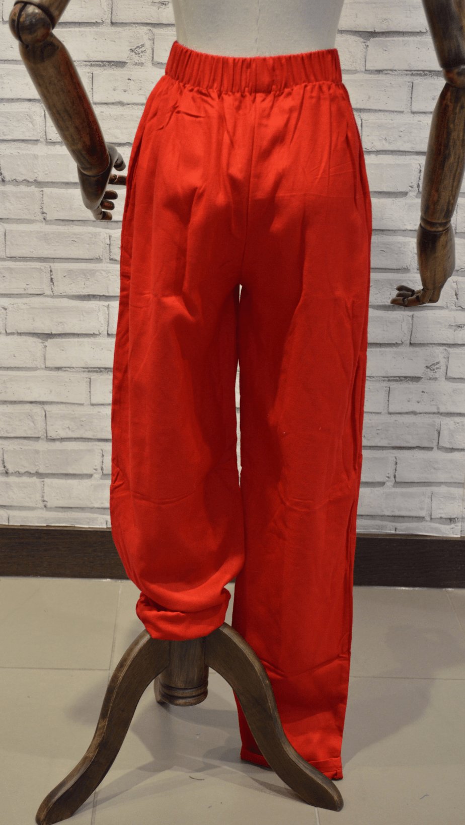 Red Trousers - Violet Elizabeth - Clothing