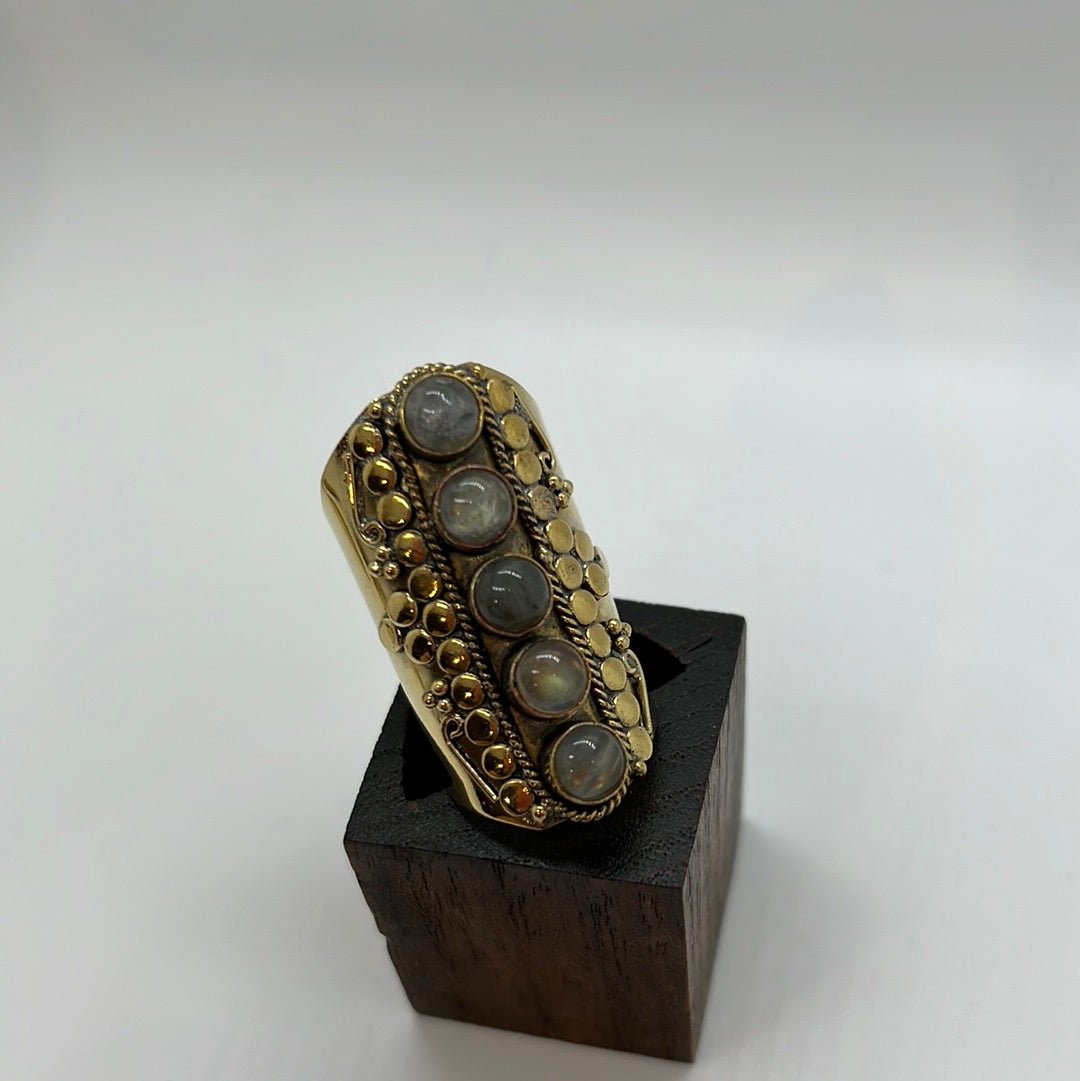 Viisi Brass Ring: Various Stones - Violet Elizabeth - Jewellery